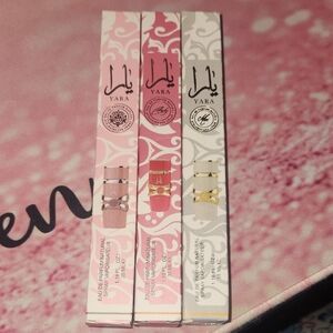 NWOT Yara Parfum Spray Set